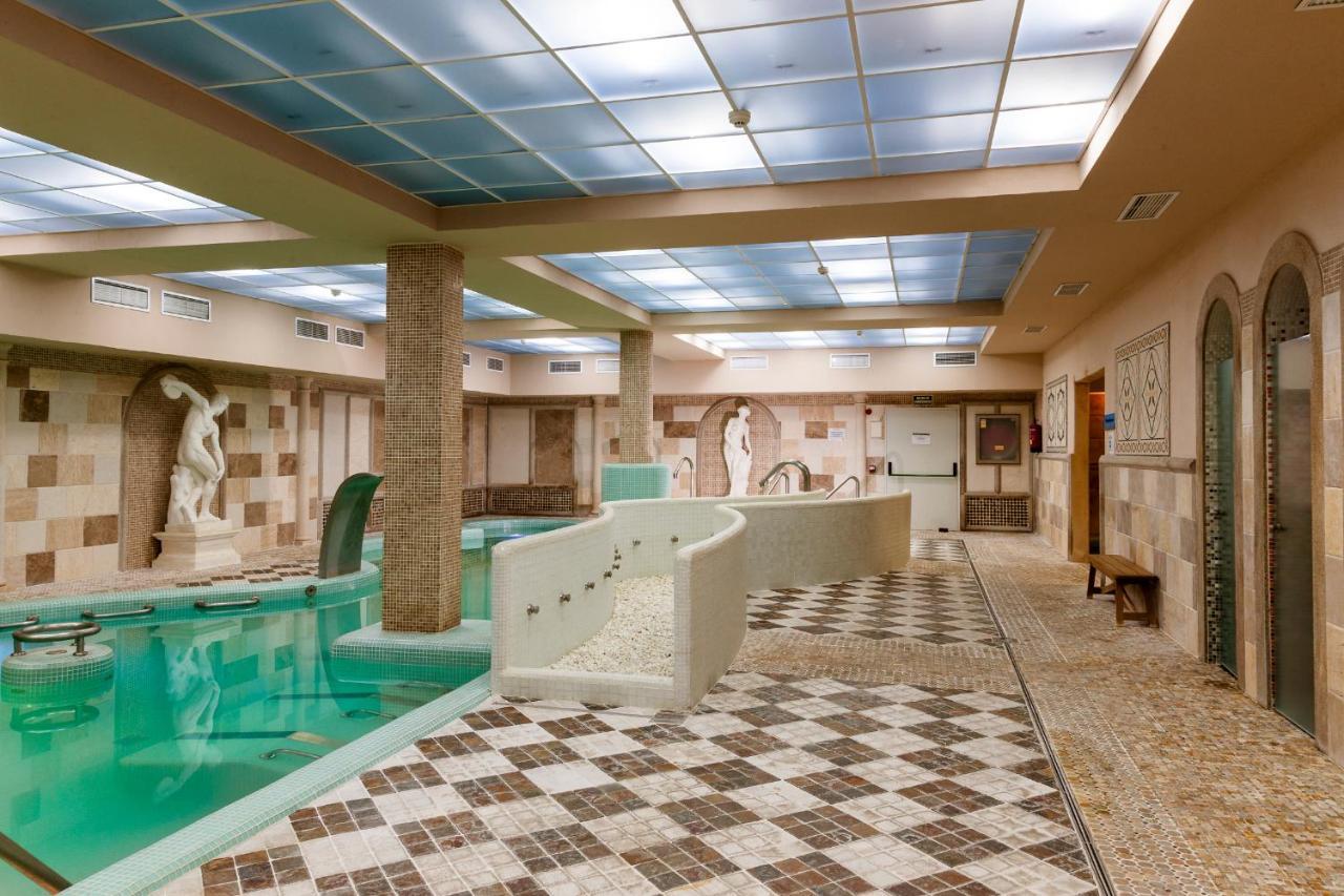 Hotel Comendador Carranque Extérieur photo